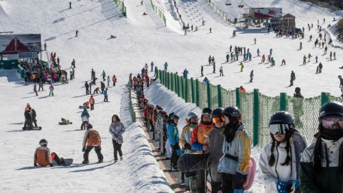 Küresel kış sporları endüstrisinin merkezi Çin’e taşınıyor