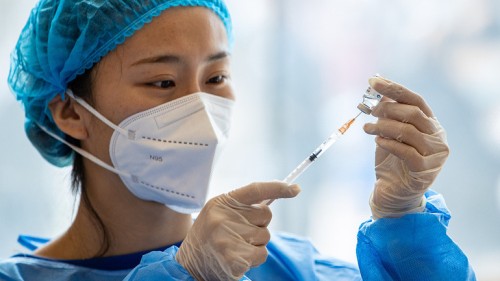 Çin’de 3 milyar 209 milyon dozdan fazla Covid-19 aşısı uygulandı