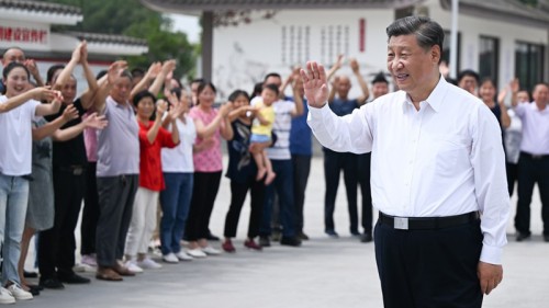 Xi Focus: Sichuan'ı denetleyen Xi, istikrarlı ekonomik gelişmeyi vurguladı