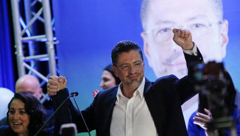 Xi’den Kosta Rika’nın yeni devlet başkanı seçilen Chaves’e tebrik